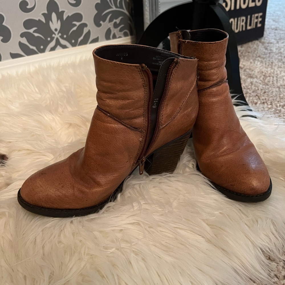 Steve Madden cognac ankle boots
